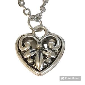Fleur de Lis Heart Charm Necklace Silver Tone Vintage Nola Saints Mardi Gras 18"